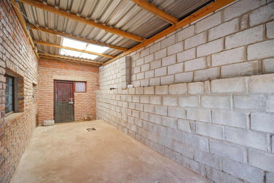 2 Bedroom Property for Sale in Missionvale Eastern Cape